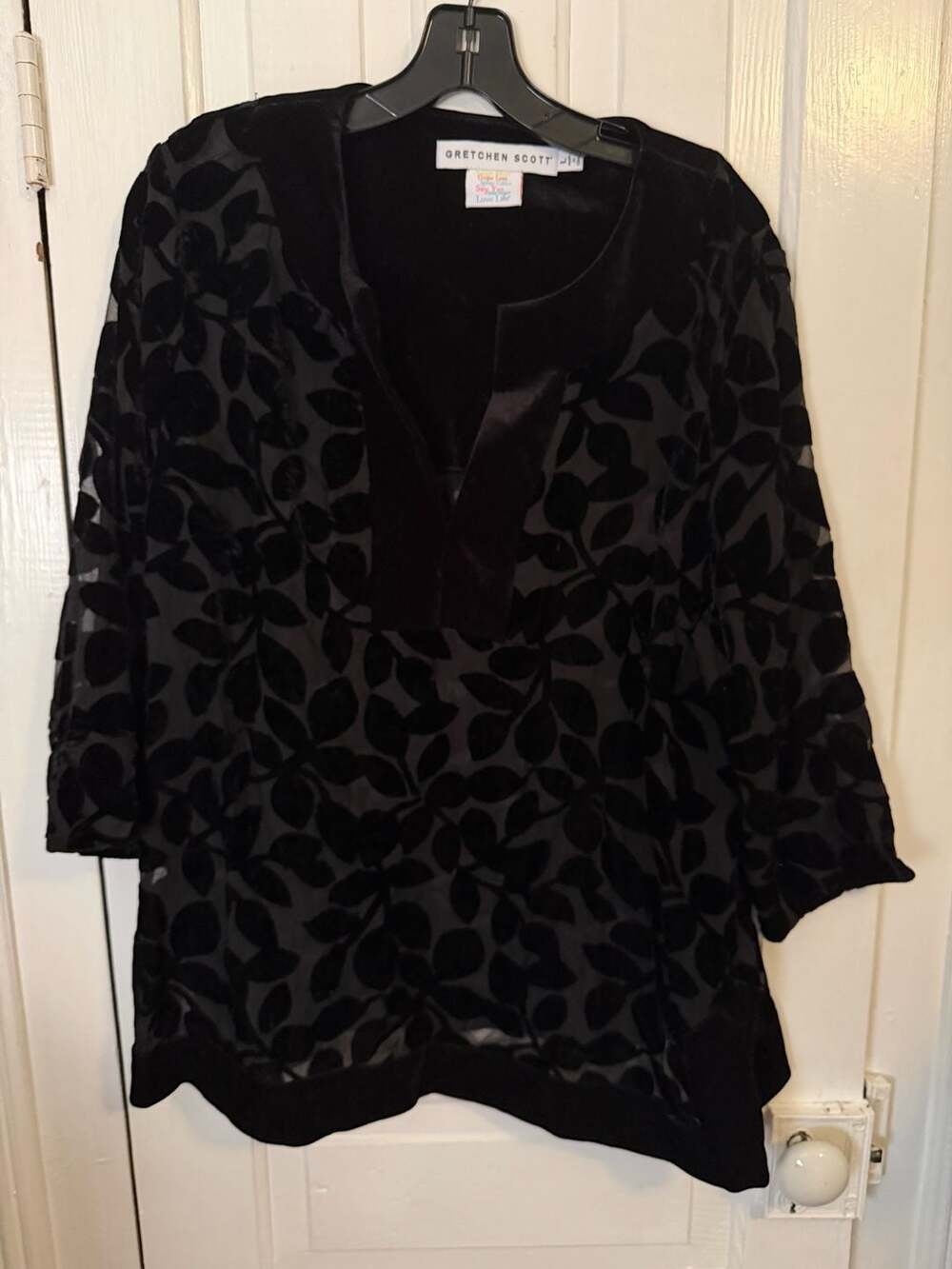 Gretchen Scott Black Burnout Leaf Velvet Top Keyhole Tunic Size Large